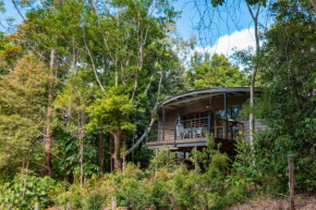 Гостиница Whispering Valley Cottage Retreat  Малени